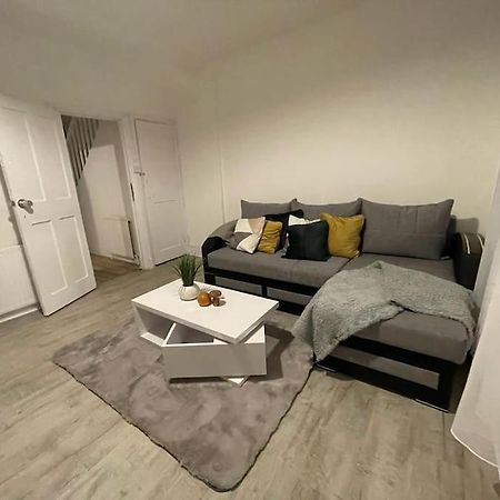Stunning 2 Bedroom On Tower Bridge لندن المظهر الخارجي الصورة