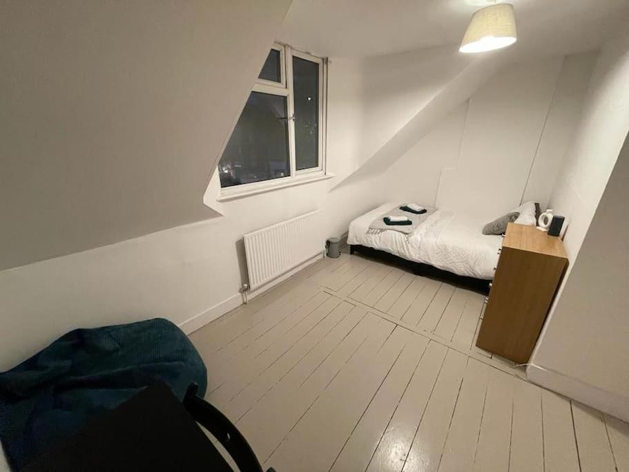 Stunning 2 Bedroom On Tower Bridge لندن المظهر الخارجي الصورة