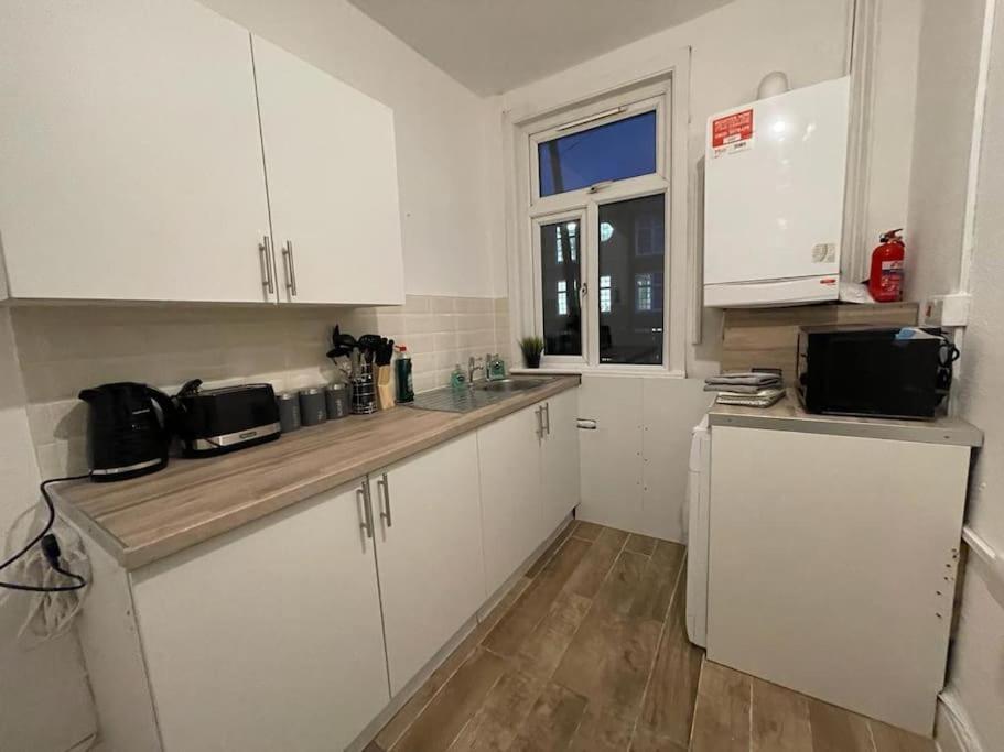 Stunning 2 Bedroom On Tower Bridge لندن المظهر الخارجي الصورة
