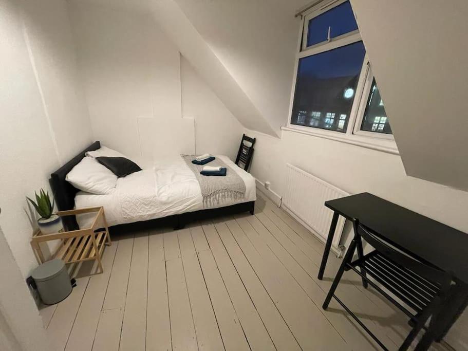 Stunning 2 Bedroom On Tower Bridge لندن المظهر الخارجي الصورة